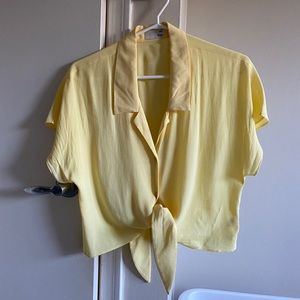 *SOLD ON FB* -Wilfred Free Tie Up Front Crop Shirt